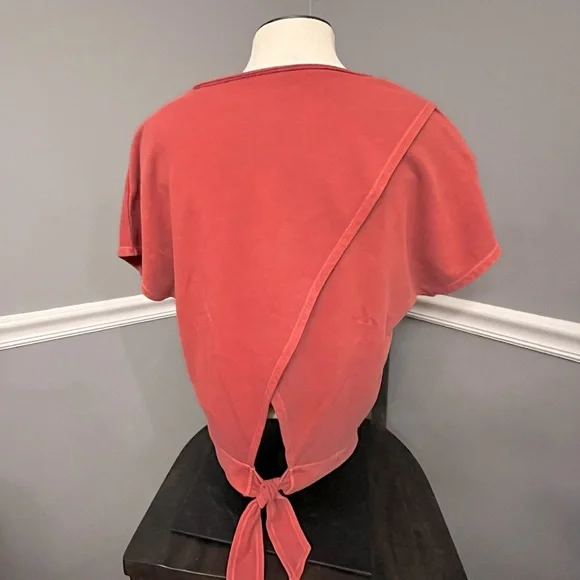 Sonoma Short Sleeved Sweatshirt NWOT - Picture 1 of 7